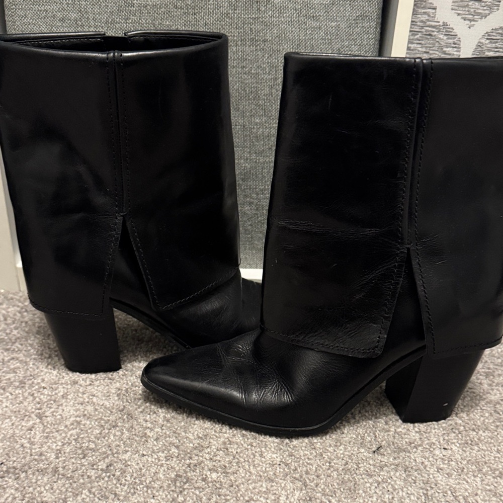 Vince Camuto Black Pointed-Toe Mid-Calf Heeled Boots